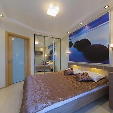 Апартаменты Prestige Hall *